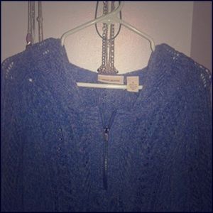 DKNY sweater size medium